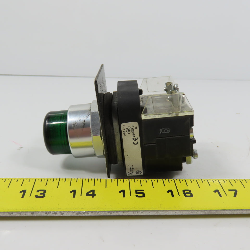 Allen Bradley 800T-PAH16G Ser U Green Momentary Contact Push Button W/ N377G
