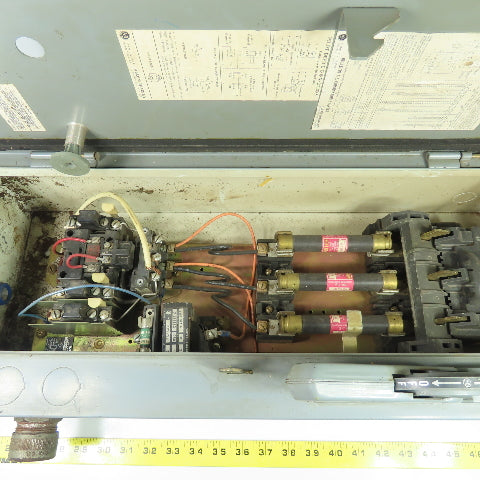 Allen Bradley 712-AACD24 Size0 600V Combination Motor Starter Disconnect 3Ph 5Hp
