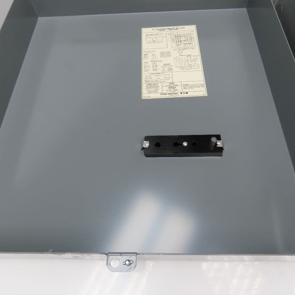 Cutler Hammer Reversing Starter Electrical Enclosure Only 17" x 18" x 7-1/2"