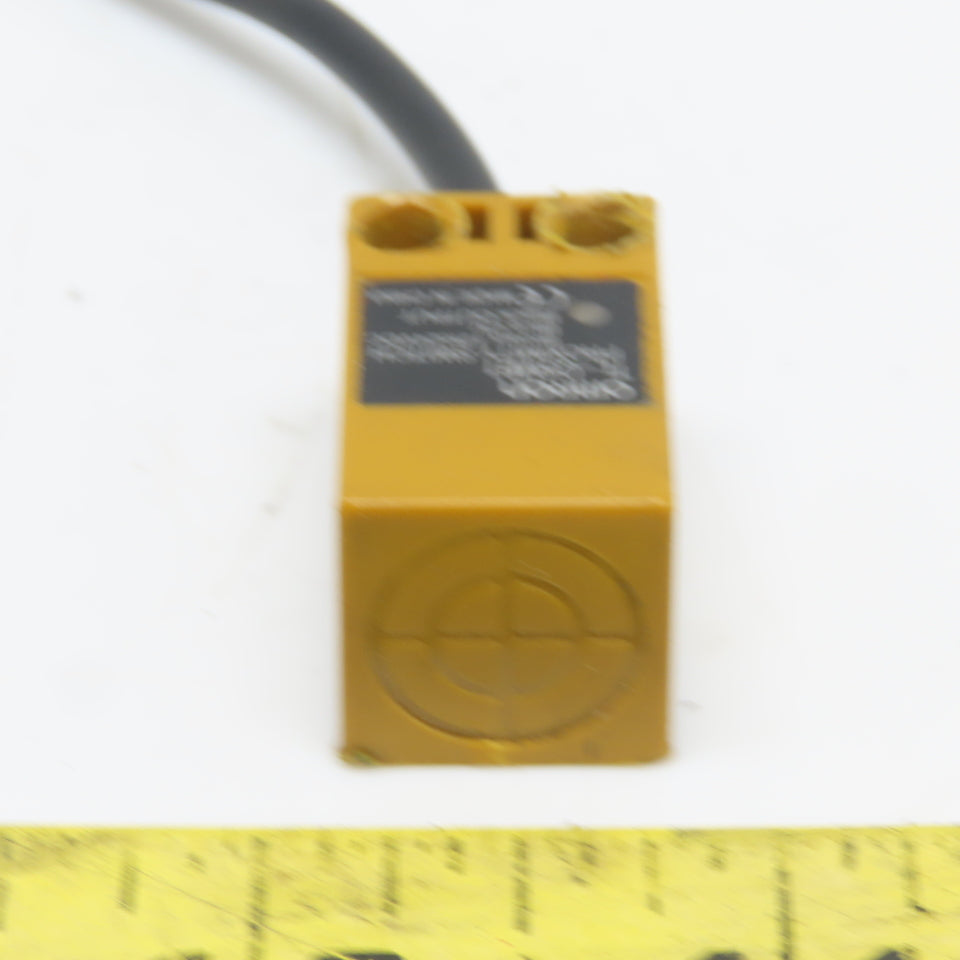 TL-Q5MB1 Proximity Sensor Switch 12-24VDC 3 Wire