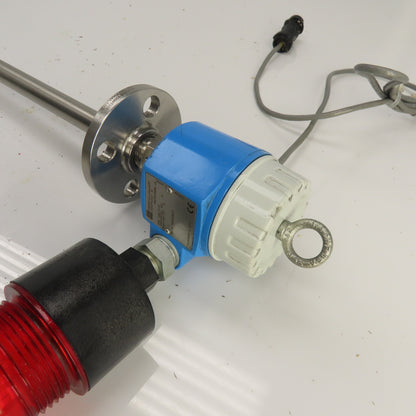 Endress Hauser IP66/IP67/NEMA Conductivity Sensor Level Switch 55VDC 50/60Hz