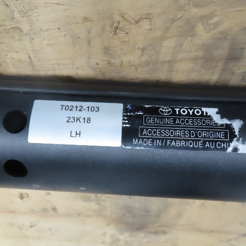 Toyota T0212-103 T0212-203 Running Board Tube Step Right & Power Assist Left Lt2