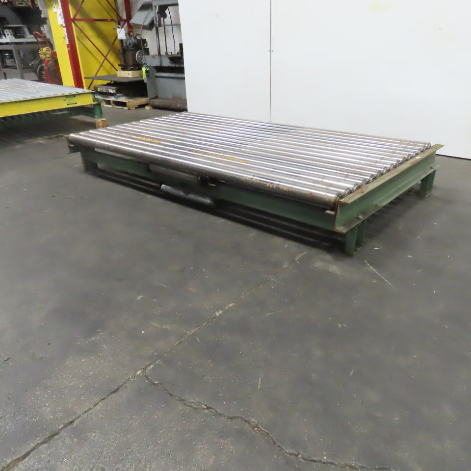 87-1/2" W x 46" L Heavy Duty Gravity Pallet Case Conveyor Section 2.5"OD 83" BF