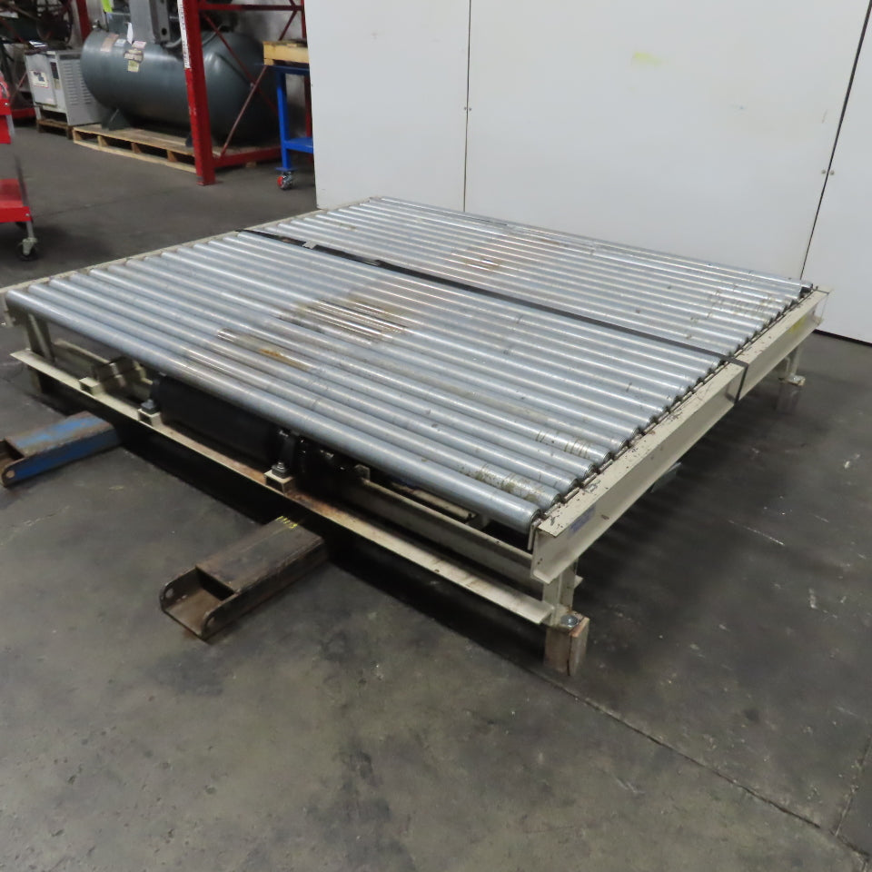 87-1/2" x 78" Belt Driven Power Roller Pallet Conveyor 2.5"OD 22FPM Needs Belt