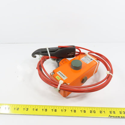 Schmersal ZS 75 S 2Ö/2S VD Emergency Pull-Wire Switch 300VAC W/ S 900