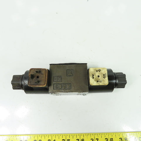 Nachi SA-G01-C5-C1-31 Hydraulic Directional Control Solenoid Valve 110VAC Coil