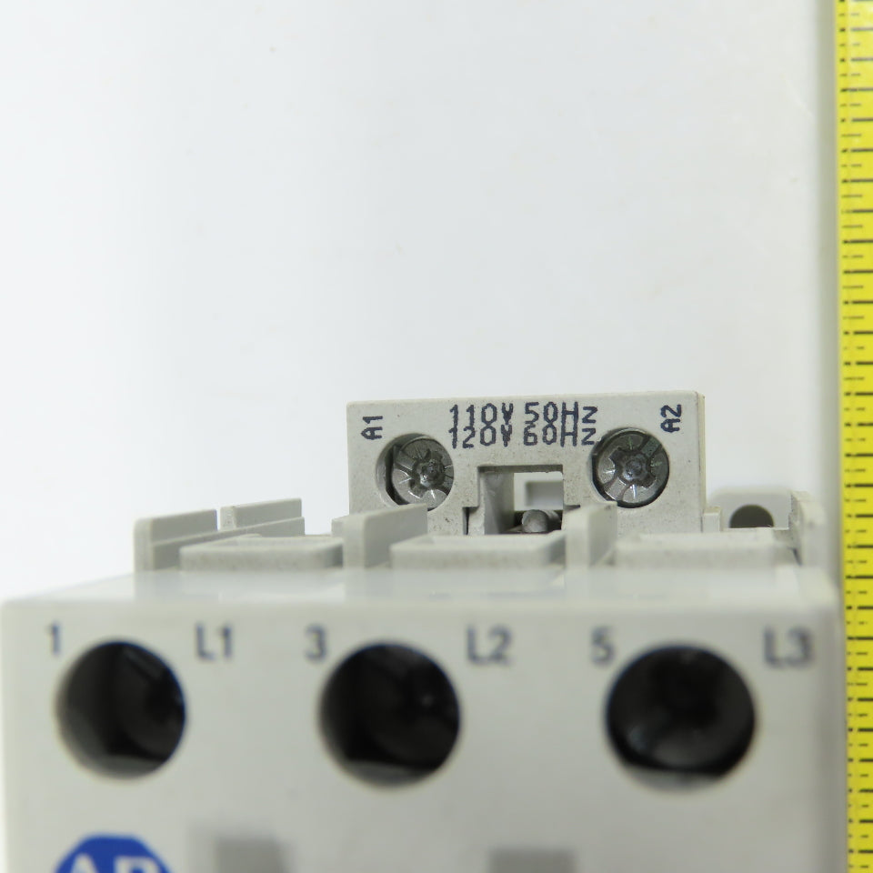 Allen Bradley 100-C30*00 Ser C 25HP C30 Contactor 600VAC Max 120V Coil
