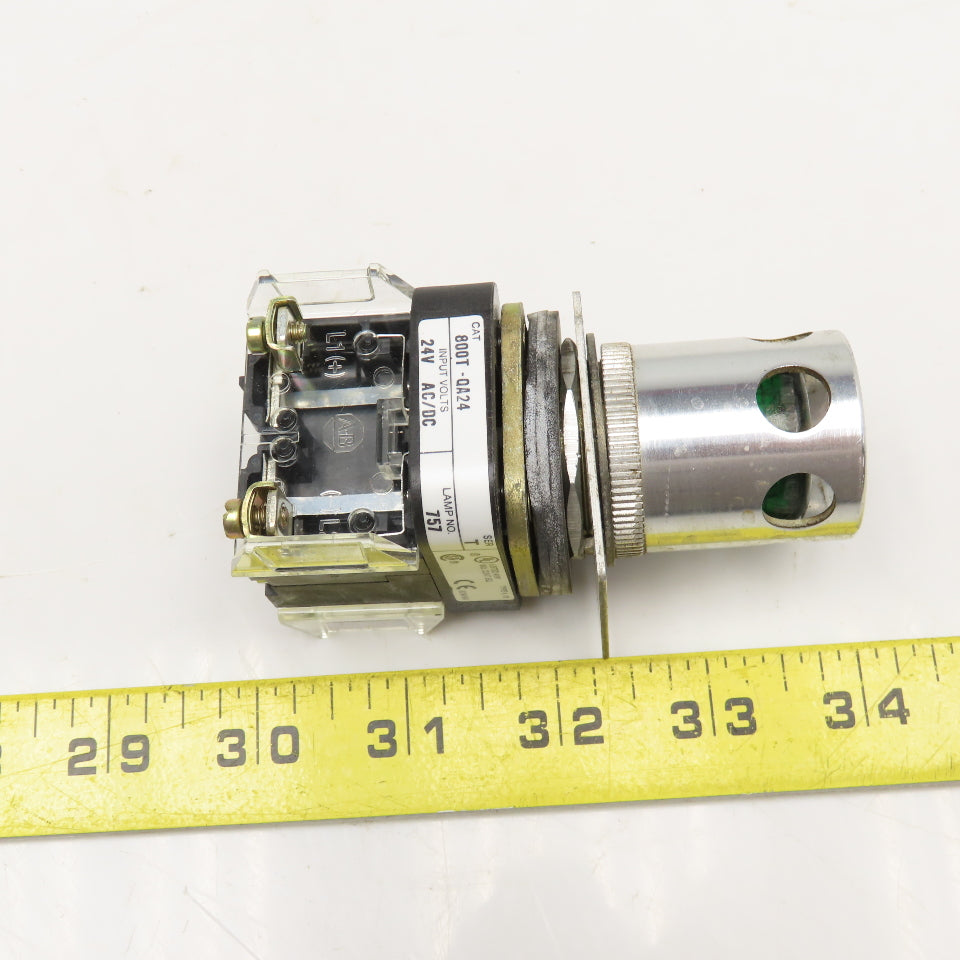 Allen Bradley 800T-QA24 24V AC/DC Momentary Contact Illuminated Button Green