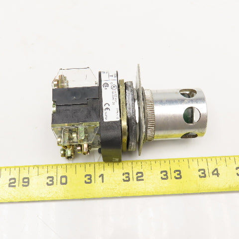 Allen Bradley 800T-QA24 24V AC/DC Momentary Contact Illuminated Button Green