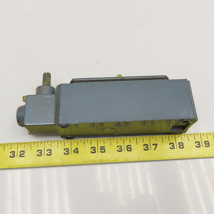 Allen Bradley 802T-AT 600VAC Oiltight Limit Switch