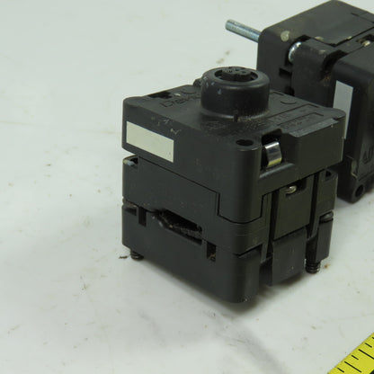Allen Bradley 1485P-P1E4-R5 Ser A DeviceNet Connector Device 5-Pin Fem. Lot Of 2