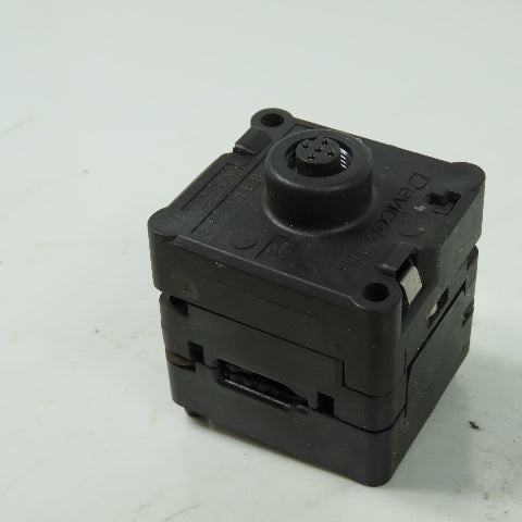 Allen Bradley 1485P-P1E4-R5 Ser A DeviceNet Connector Device 5-Pin Fem. Lot Of 2