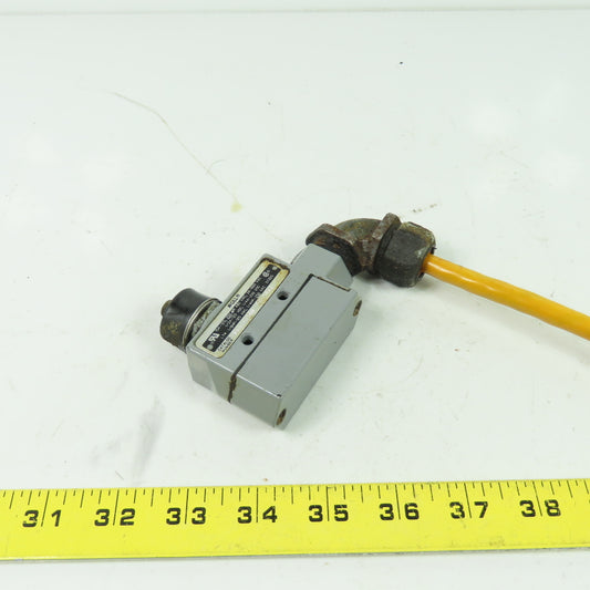 McGill 1502-0100 600VAC Plunger Limit Switch 15A