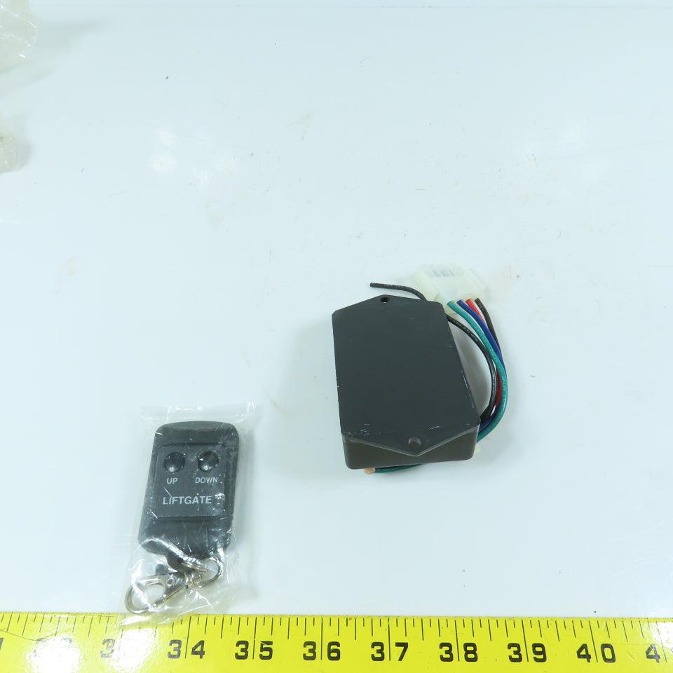 American Technology AT-RF-001 Rev A RF Wireless Remote Controller For Lift Gate