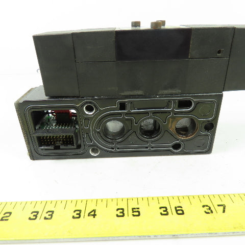 Parker F32VXBG019A 24VDC Pneumatic Solenoid Valve W/ Manifold 145 PSI 1.8W