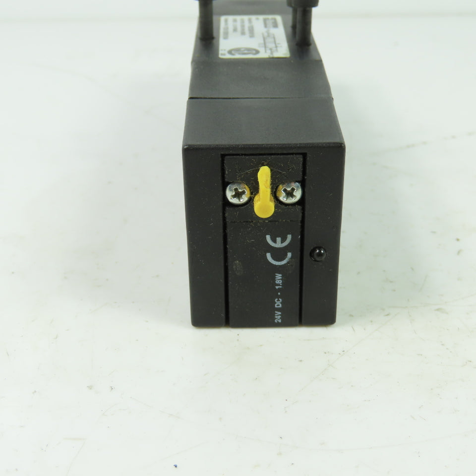 Parker F32VXBK019A 24VDC Pneumatic Solenoid Valve W/ Manifold 145 PSI 2.3W