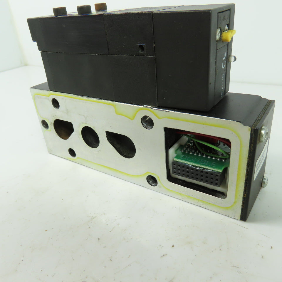 Parker F31VXBK019A 24VDC Pneumatic Solenoid Valve W/ Manifold 145 PSI 2.3W