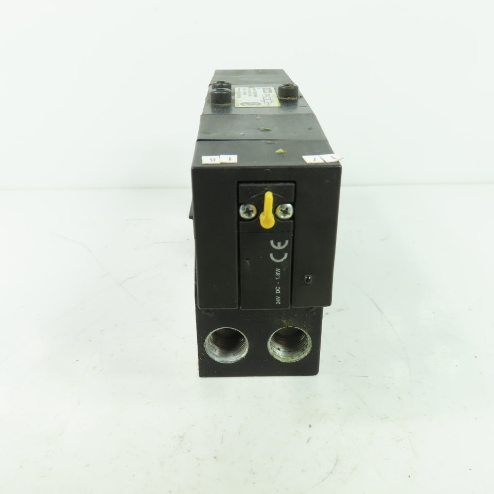 Parker F52VXBK019A 24VDC Pneumatic Solenoid Valve W/Manifold 145 PSI 2.3W