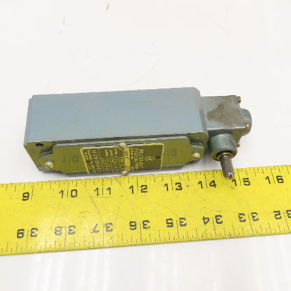 Allen Bradley 802T-AT 600V Oil Tight Limit Switch