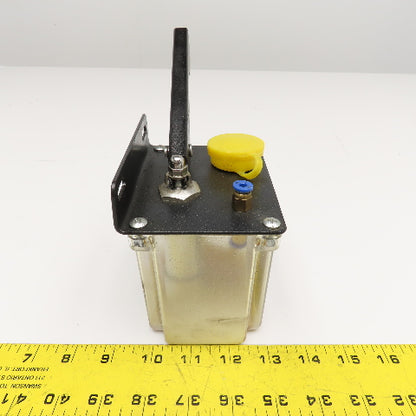 Manual Gravity Pressure Ways Lubrication Pump Tank