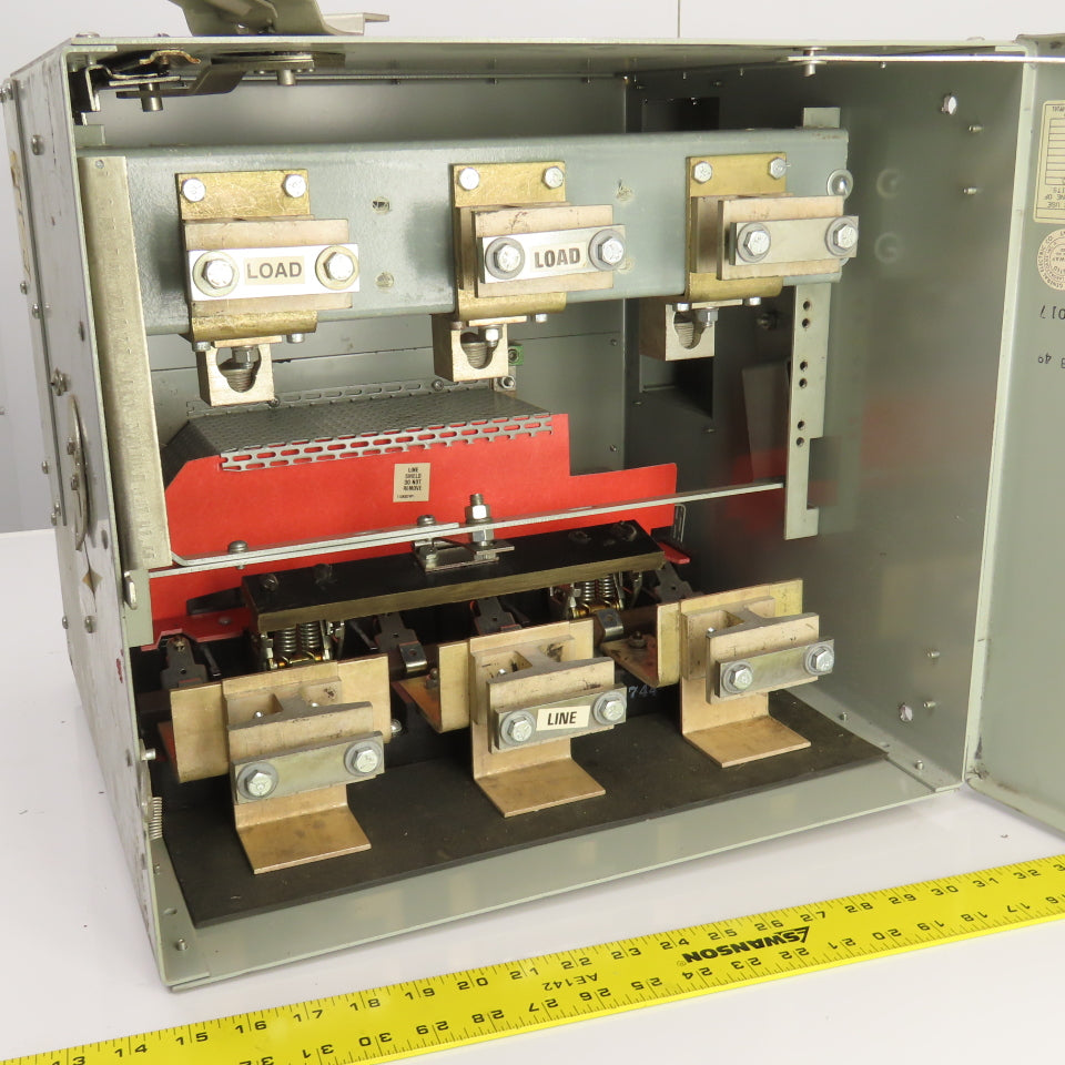 General Electric AC365RG 400A 600V Fusible Bus Plug Switch 3PH 3/G Wire Style 6