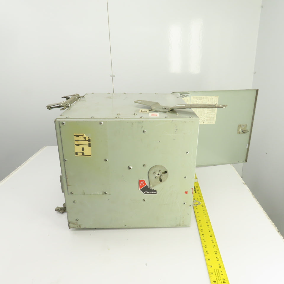 General Electric AC365RG 400A 600V Fusible Bus Plug Switch 3PH 3/G Wire Style 6