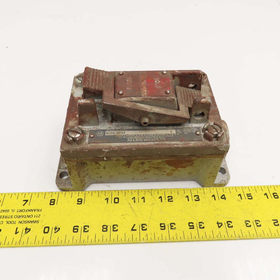Allen Bradley 800H-NP34 Start Stop Selector Switch 600V Hazardous Location