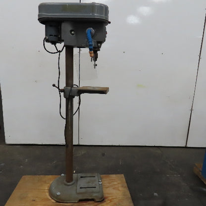Delta 15-017 15" Floor Model Vertical Drill Press 110V 1Ph