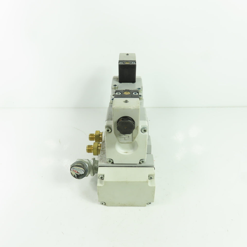 Parker H26VXBG023C 2-Position Pneumatic Solenoid Valve 120V W/5 Port Base 145PSI