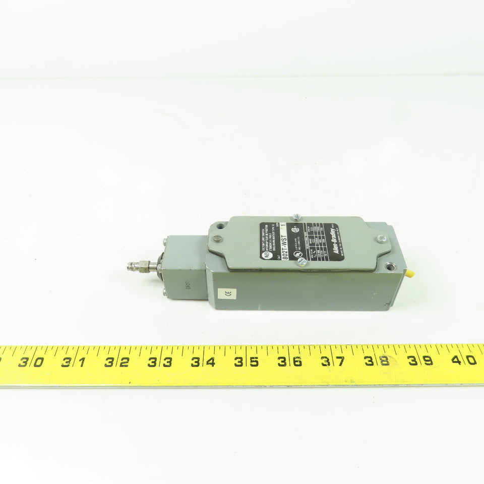 Allen Bradley 802T-WST Ser 1 Limit Switch 600VAC