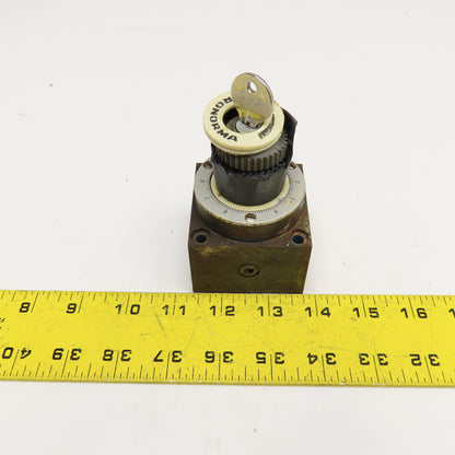 Rexroth 2 FRM 5-32/3 Q 2 Way Flow Control Valve Broken Knob