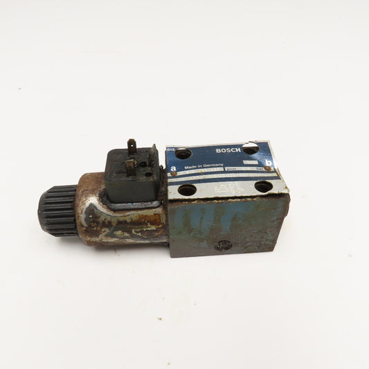 Bosch 0 810 097 227 4/2 Way Hydraulic Single Solenoid Valve 24VDC