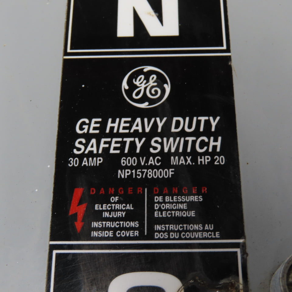 General Electric NP1578000F 600VAC 30A Fusible Safety Disconnect Switch 20HP