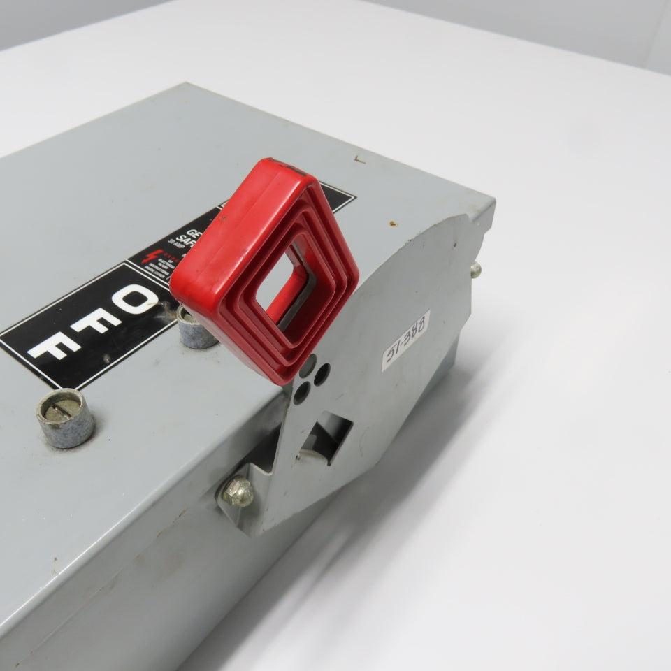 General Electric NP1578000F 600VAC 30A Fusible Safety Disconnect Switch 20HP