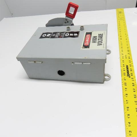 General Electric NP1578000F 600VAC 30A Fusible Safety Disconnect Switch 20HP