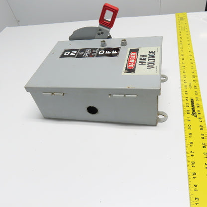 General Electric NP1578000F 600VAC 30A Fusible Safety Disconnect Switch 20HP