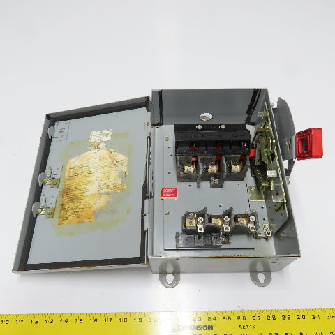 General Electric NP1578000F 600VAC 30A Fusible Safety Disconnect Switch 20HP