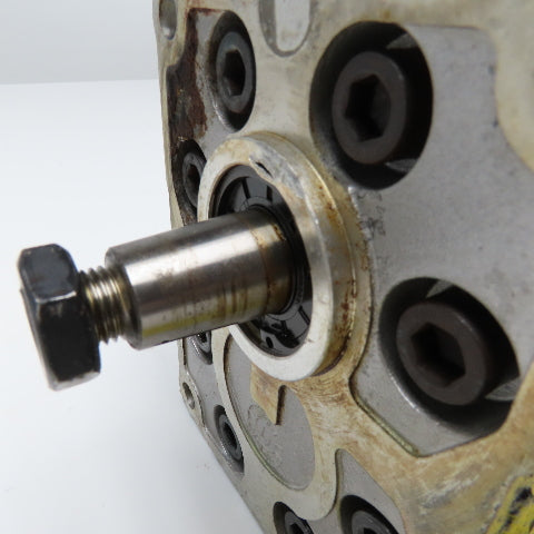 Sauer Sundstrand TFP100/3.8 D SC01/6K Rotary Hydraulic Pump