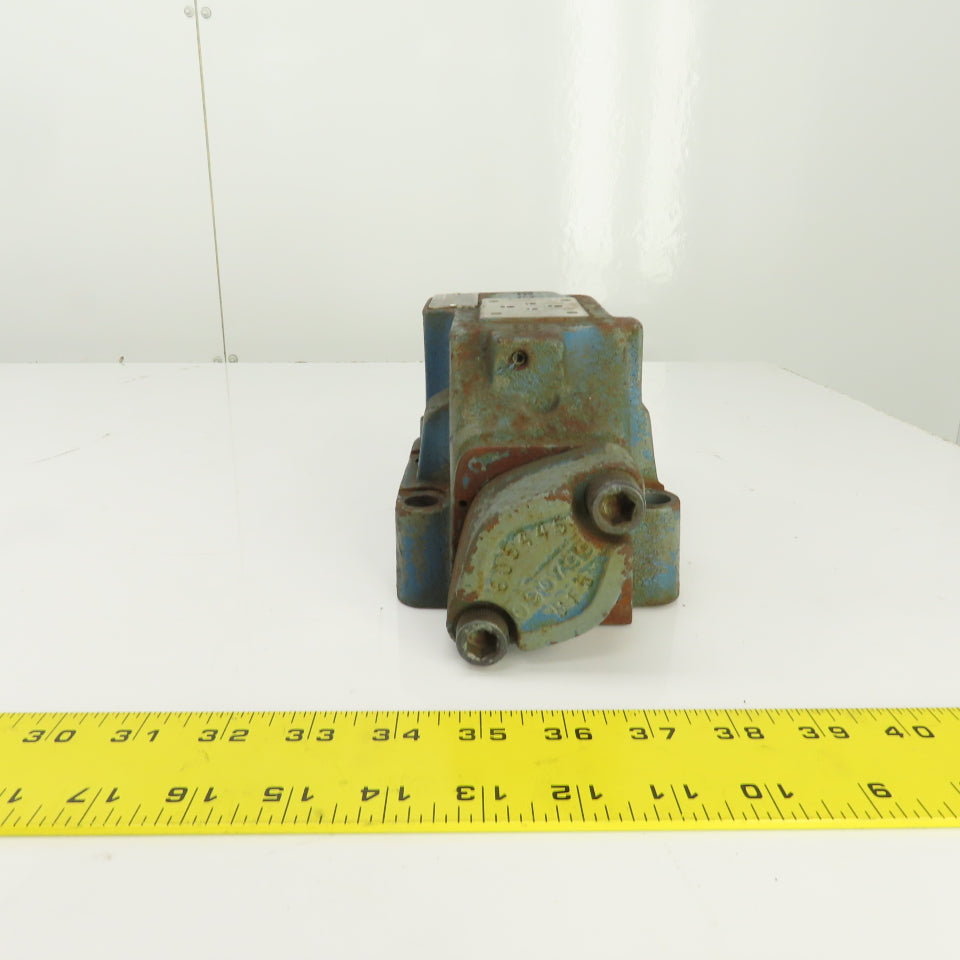 Mannesmann Rexroth 4WEH22J70/6EW110N9 Hydraulic Directional Control Valve