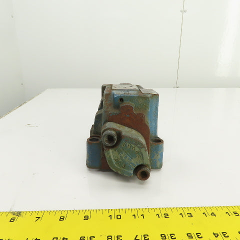 Mannesmann Rexroth 4WEH22J70/6EW110N9 Hydraulic Directional Control Valve