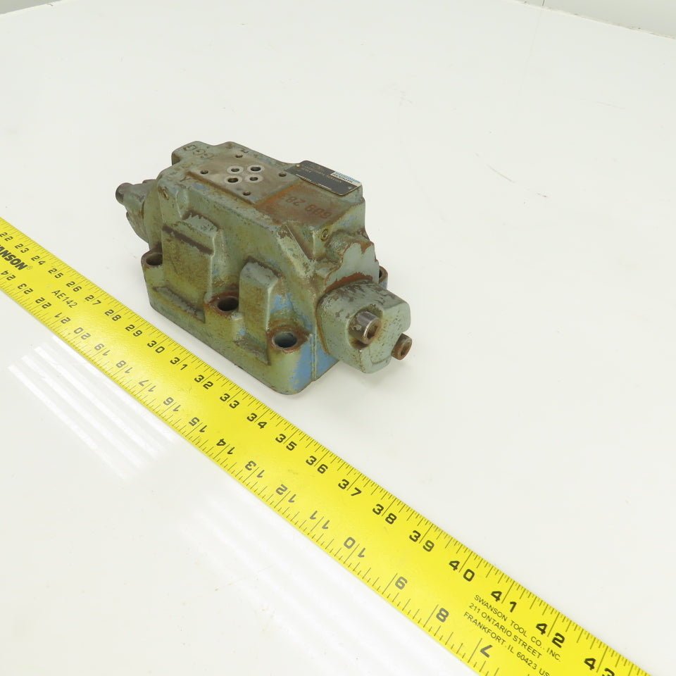 Mannesmann Rexroth 4WEH22RB74/6EW110N Hydraulic Directional Control Valve