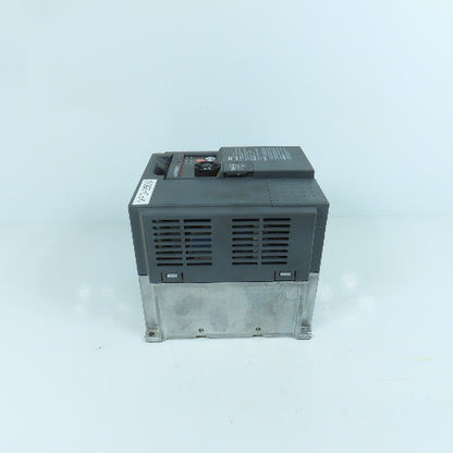 Mitsubishi FR-E740-040-NA E700 1.5kW 2HP VFD Inverter Drive 380-480V 3PH 4.0A