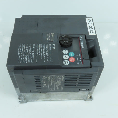 Mitsubishi FR-E740-026-NA E700 0.75kW 1HP VFD Inverter Drive 380-480V 3PH 2.6A