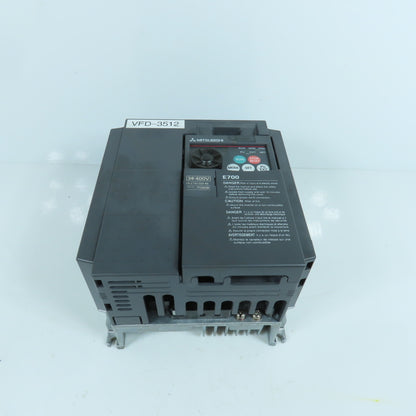 Mitsubishi FR-E740-026-NA E700 0.75kW 1HP VFD Inverter Drive 380-480V 3PH 2.6A