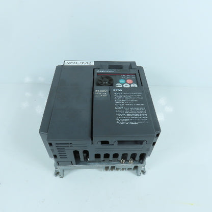 Mitsubishi FR-E740-026-NA E700 0.75kW 1HP VFD Inverter Drive 380-480V 3PH 2.6A
