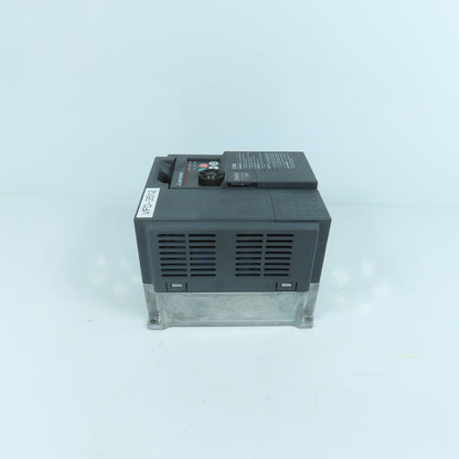 Mitsubishi FR-E740-026-NA E700 0.75kW 1HP VFD Inverter Drive 380-480V 3PH 2.6A