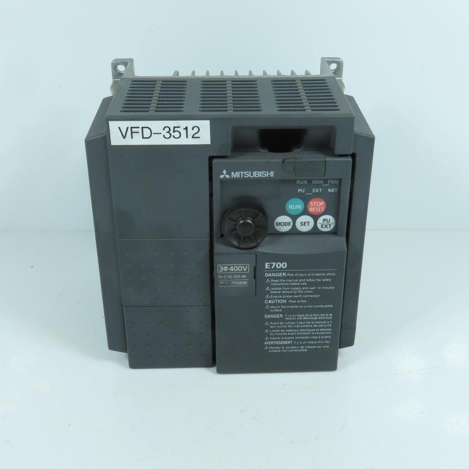 Mitsubishi FR-E740-026-NA E700 0.75kW 1HP VFD Inverter Drive 380-480V 3PH 2.6A
