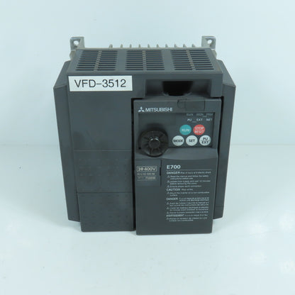 Mitsubishi FR-E740-026-NA E700 0.75kW 1HP VFD Inverter Drive 380-480V 3PH 2.6A