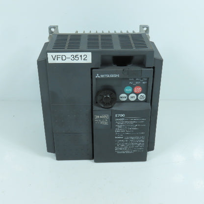 Mitsubishi FR-E740-026-NA E700 0.75kW 1HP VFD Inverter Drive 380-480V 3PH 2.6A