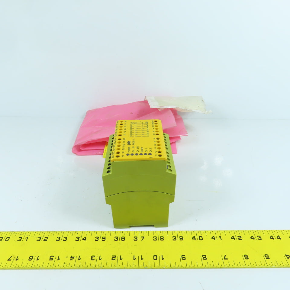 Pilz PNOZ117S/10 774085 Safety Relay NEW